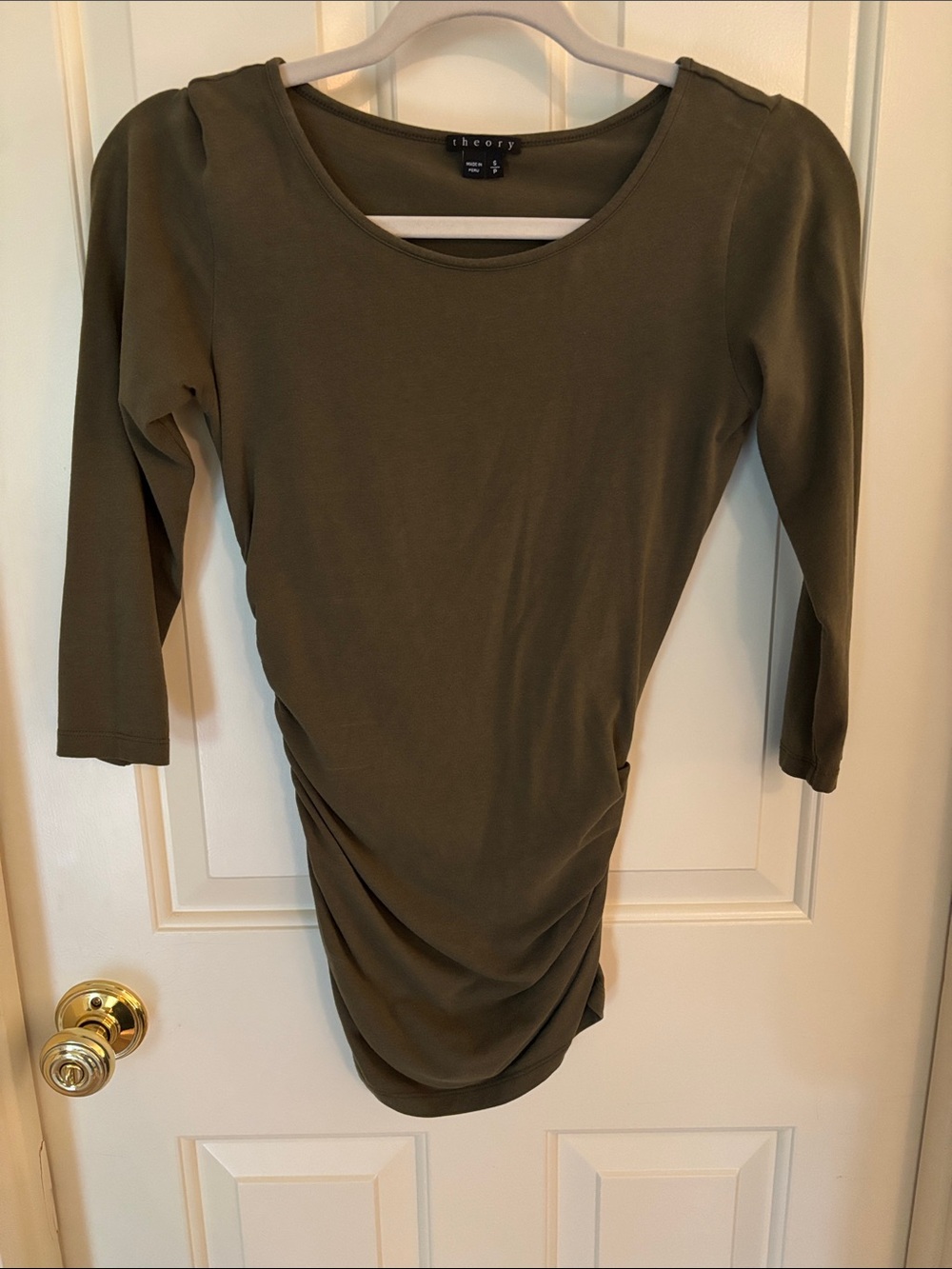 Theory Rouched Side Olive 3/4 sleeved shirt S